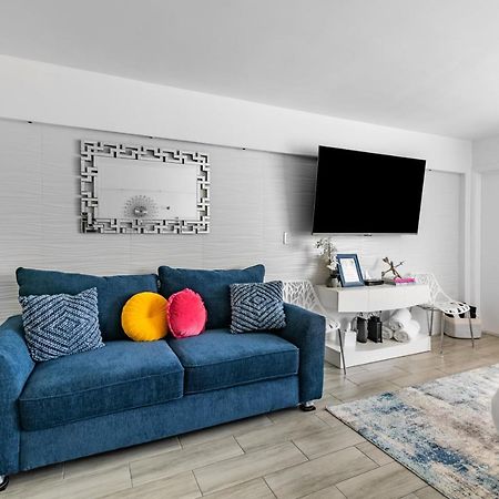 Newly Renovated Oceanfront Studio W/ Balcony - Daytona Beach Apartman Kültér fotó