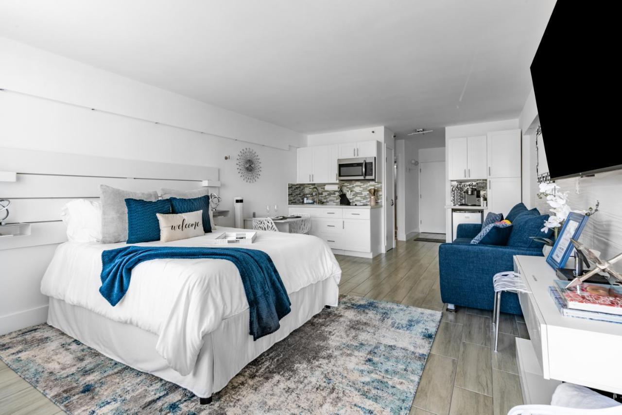 Newly Renovated Oceanfront Studio W/ Balcony - Daytona Beach Apartman Kültér fotó